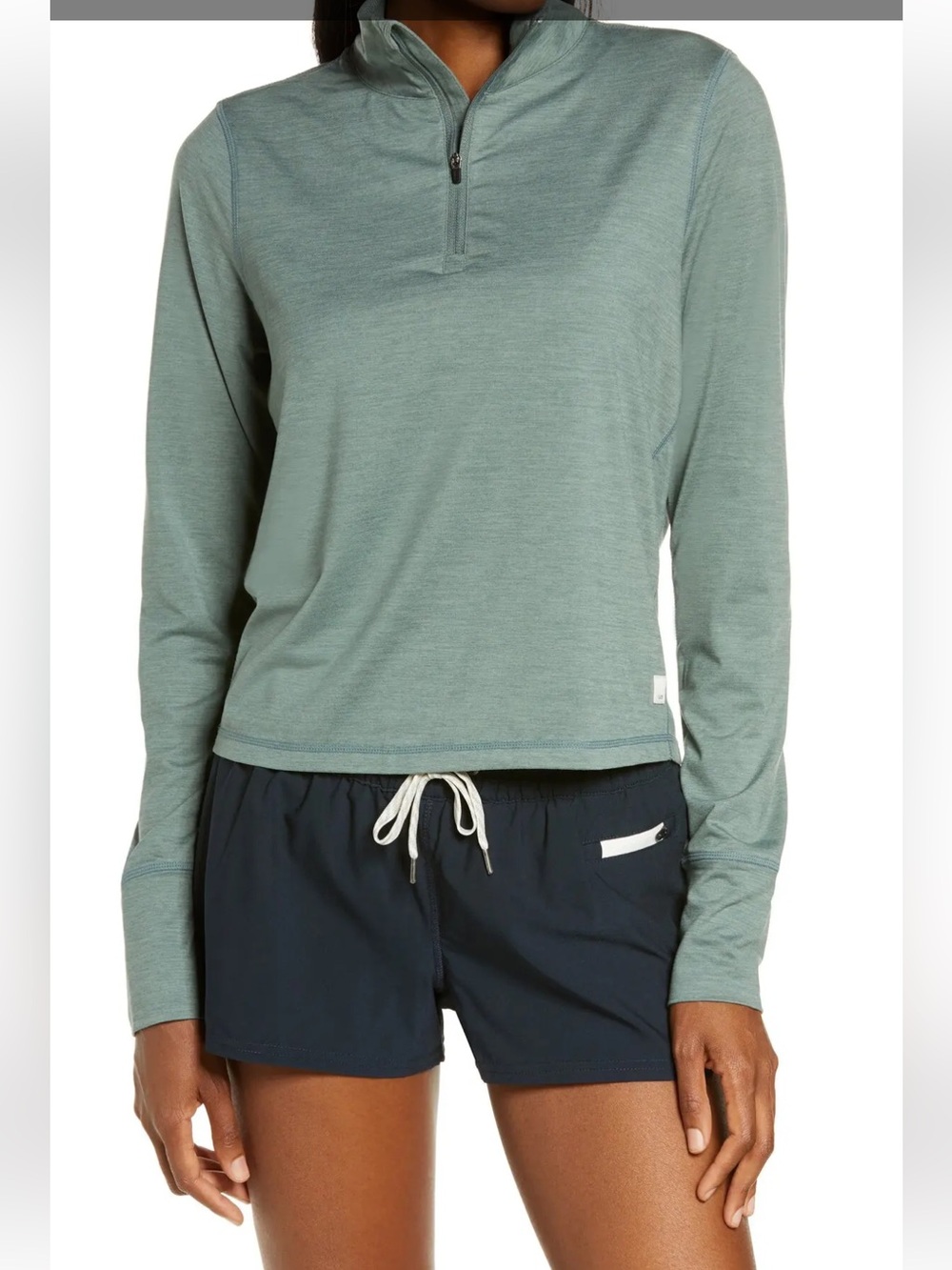 Vuori Crescent Performance half zip crop pullover sage green medium